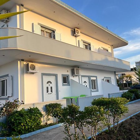 Villa Isufi Ksamil Esterno foto