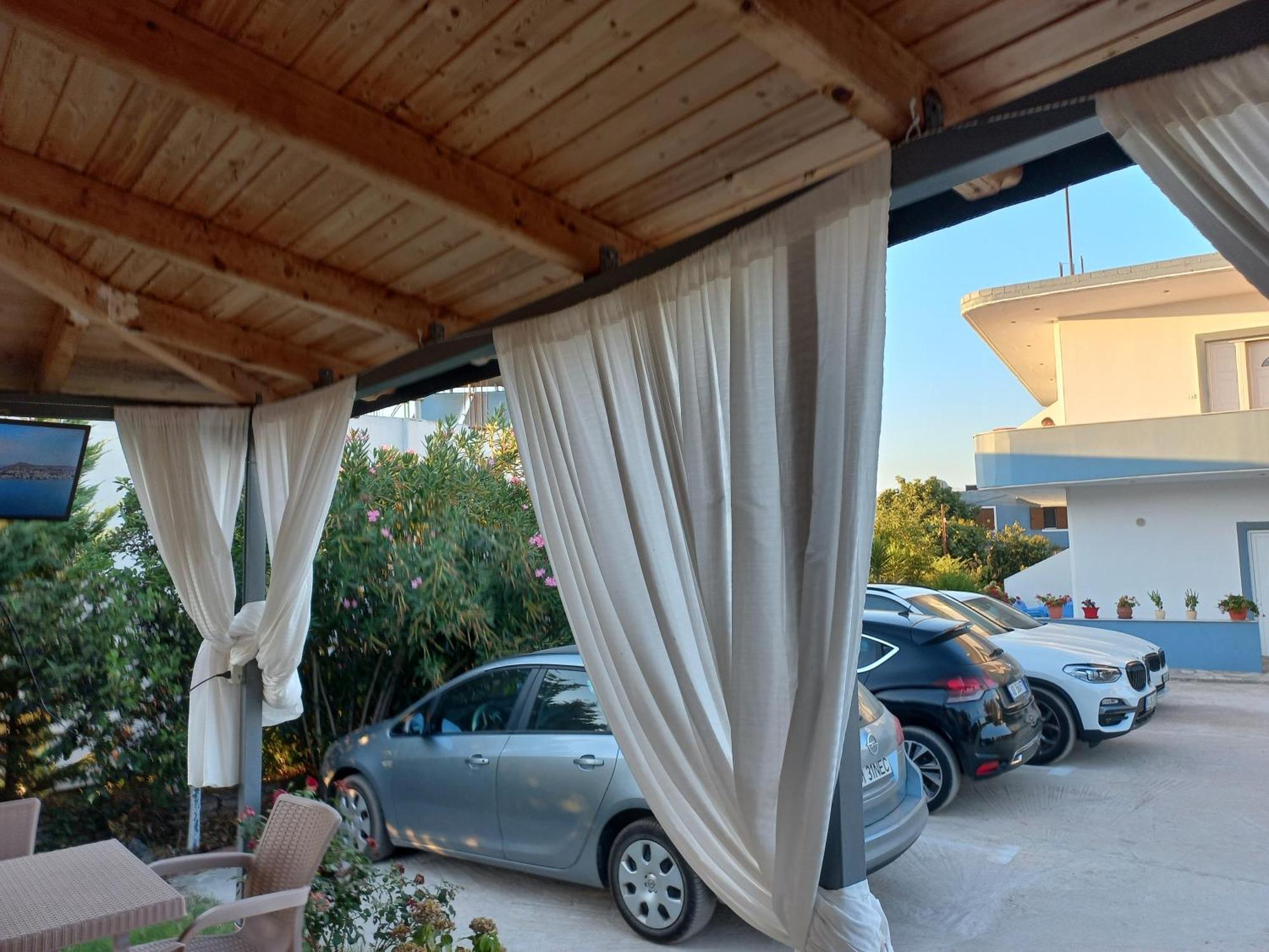 Villa Isufi Ksamil Esterno foto